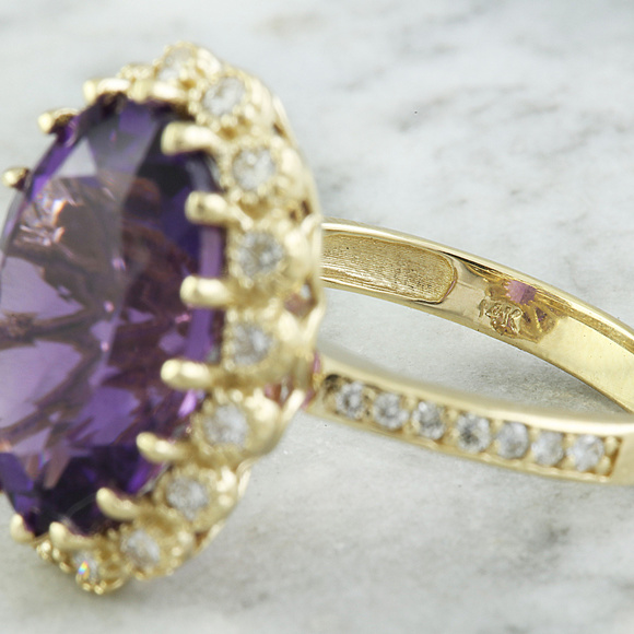 8.00 Carat Amethyst 14K Yellow Gold Diamond Ring - Picture 6 of 6
